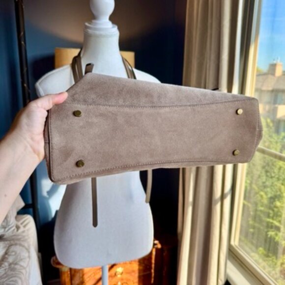 Ralph Lauren Lennox Tote in Greige Suede - Picture 11 of 16